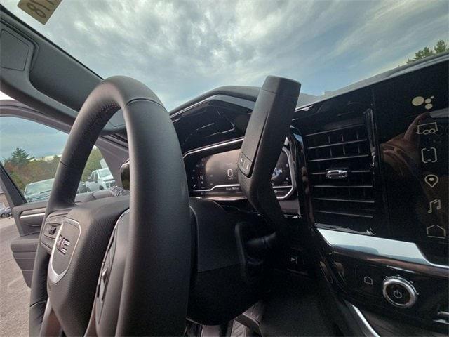 new 2025 GMC Sierra 2500 car, priced at $77,110