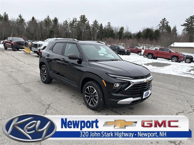 new 2025 Chevrolet TrailBlazer car, priced at $28,240