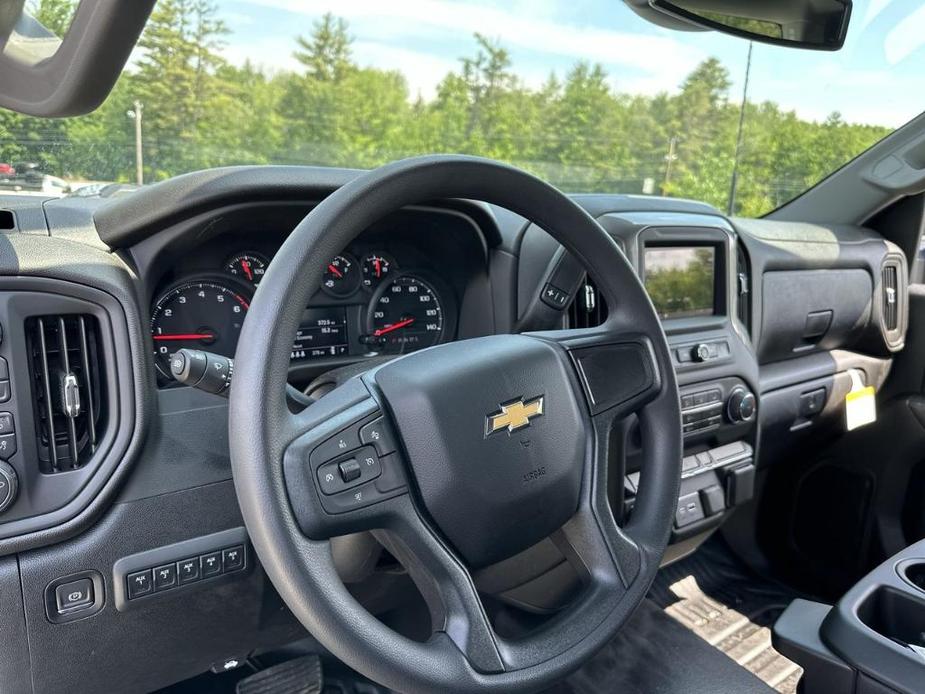 new 2024 Chevrolet Silverado 3500 car, priced at $53,998