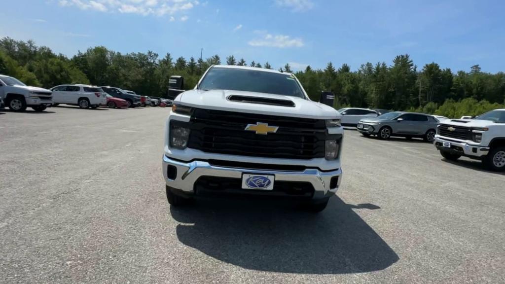 new 2024 Chevrolet Silverado 3500 car, priced at $53,998