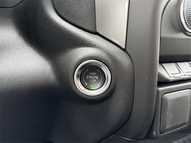 new 2025 GMC Sierra 1500 car, priced at $40,595