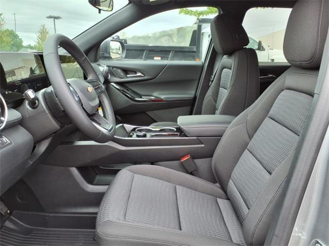 new 2026 Chevrolet Equinox car, priced at $32,290