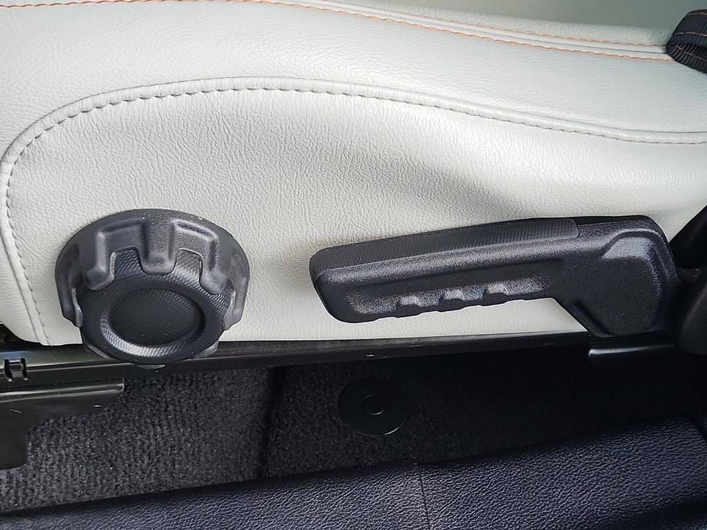 used 2021 Jeep Gladiator car, priced at $35,510