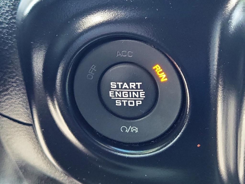 used 2021 Jeep Gladiator car, priced at $35,510