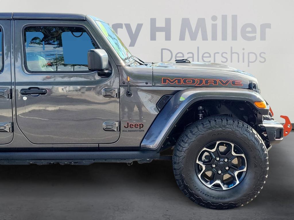 used 2021 Jeep Gladiator car, priced at $35,510