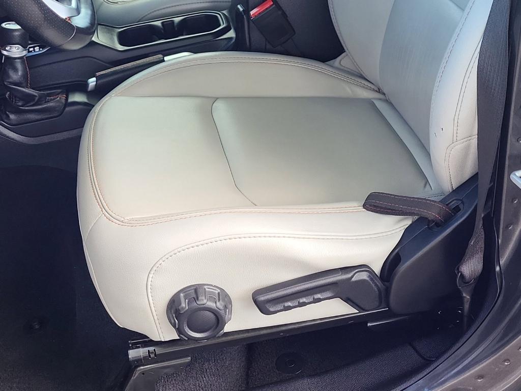 used 2021 Jeep Gladiator car, priced at $35,510