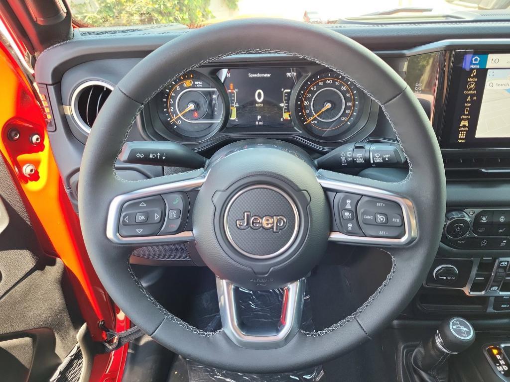 new 2025 Jeep Wrangler car, priced at $55,601