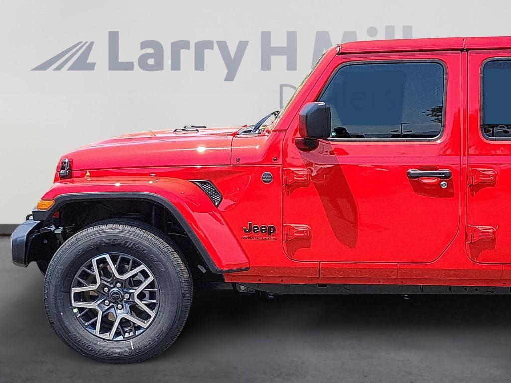 new 2025 Jeep Wrangler car, priced at $55,601
