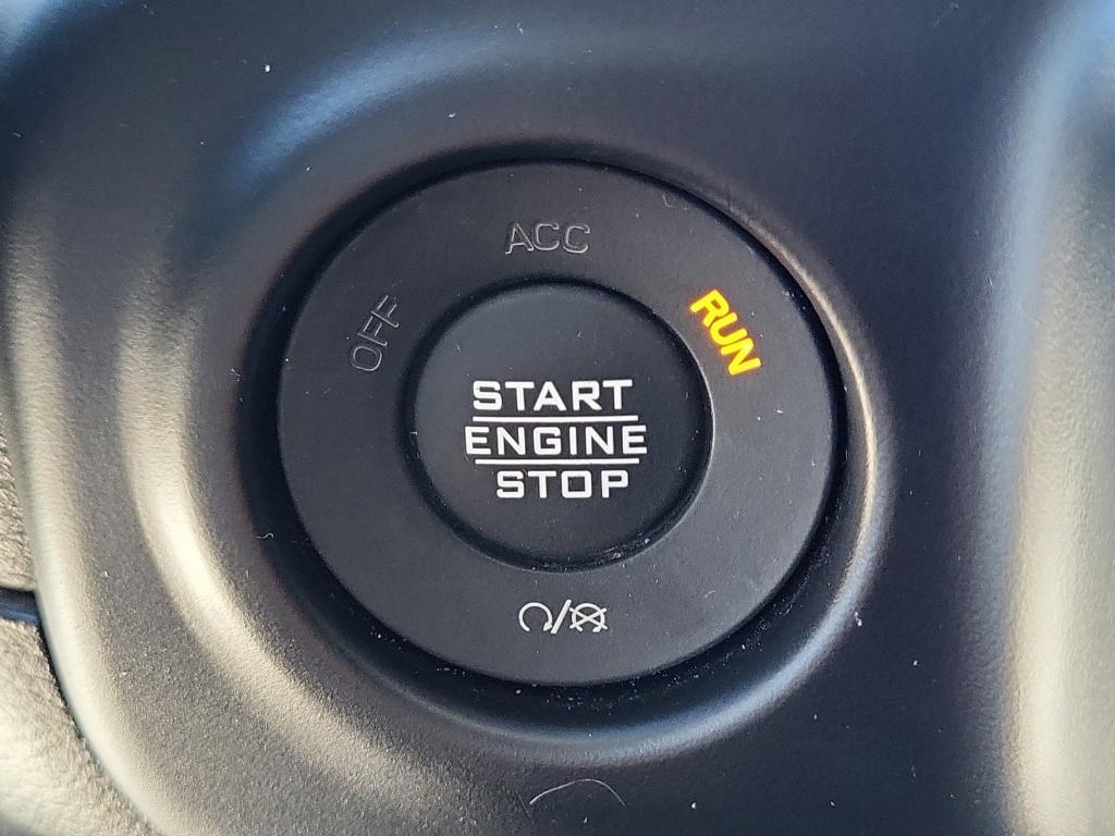 used 2021 Jeep Wrangler Unlimited car, priced at $23,507