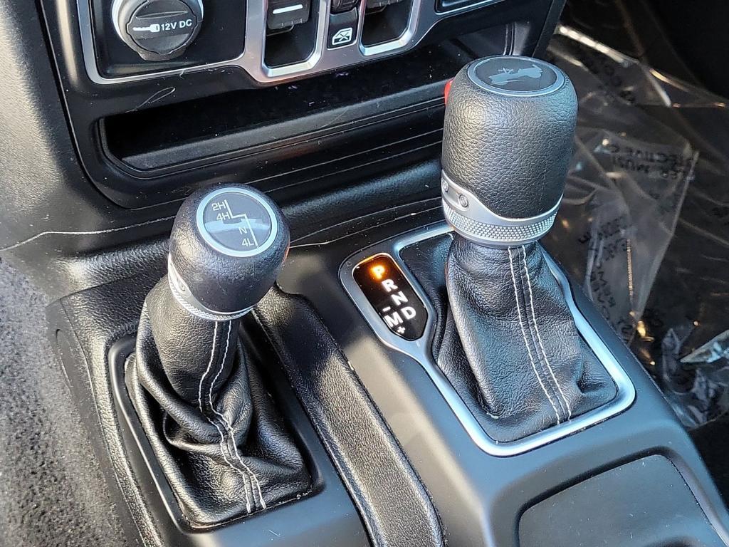 used 2021 Jeep Wrangler Unlimited car, priced at $23,507