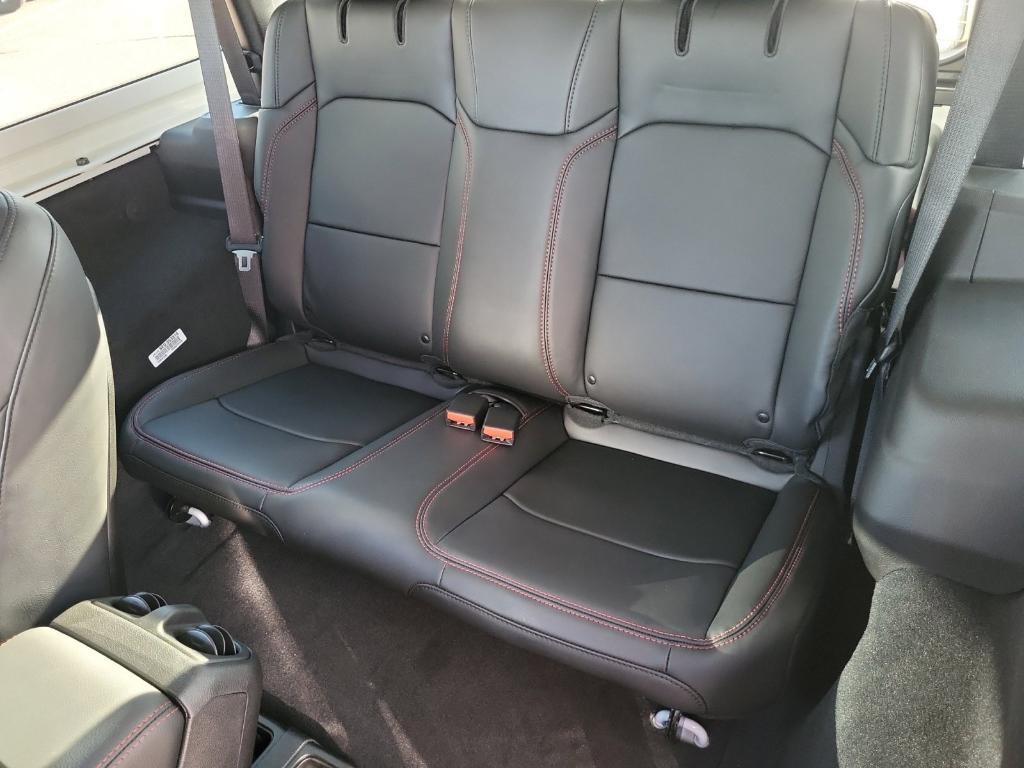 new 2025 Jeep Wrangler car, priced at $52,701