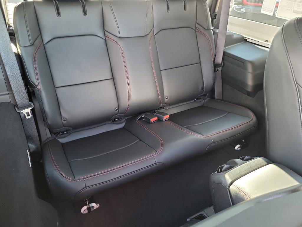 new 2025 Jeep Wrangler car, priced at $52,701