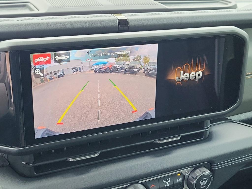 new 2025 Jeep Gladiator car, priced at $56,616