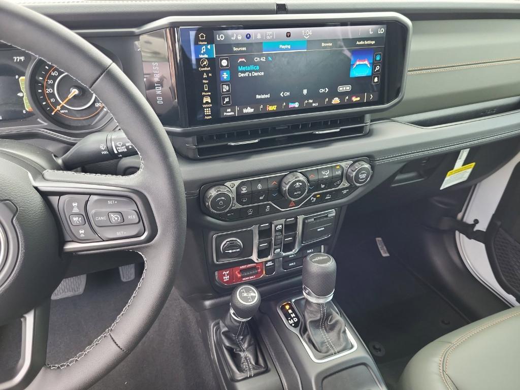 new 2025 Jeep Gladiator car, priced at $56,616