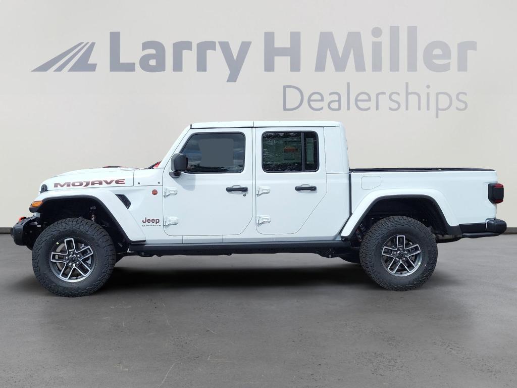 new 2025 Jeep Gladiator car, priced at $56,616