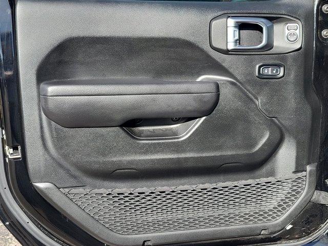 used 2022 Jeep Gladiator car, priced at $31,995