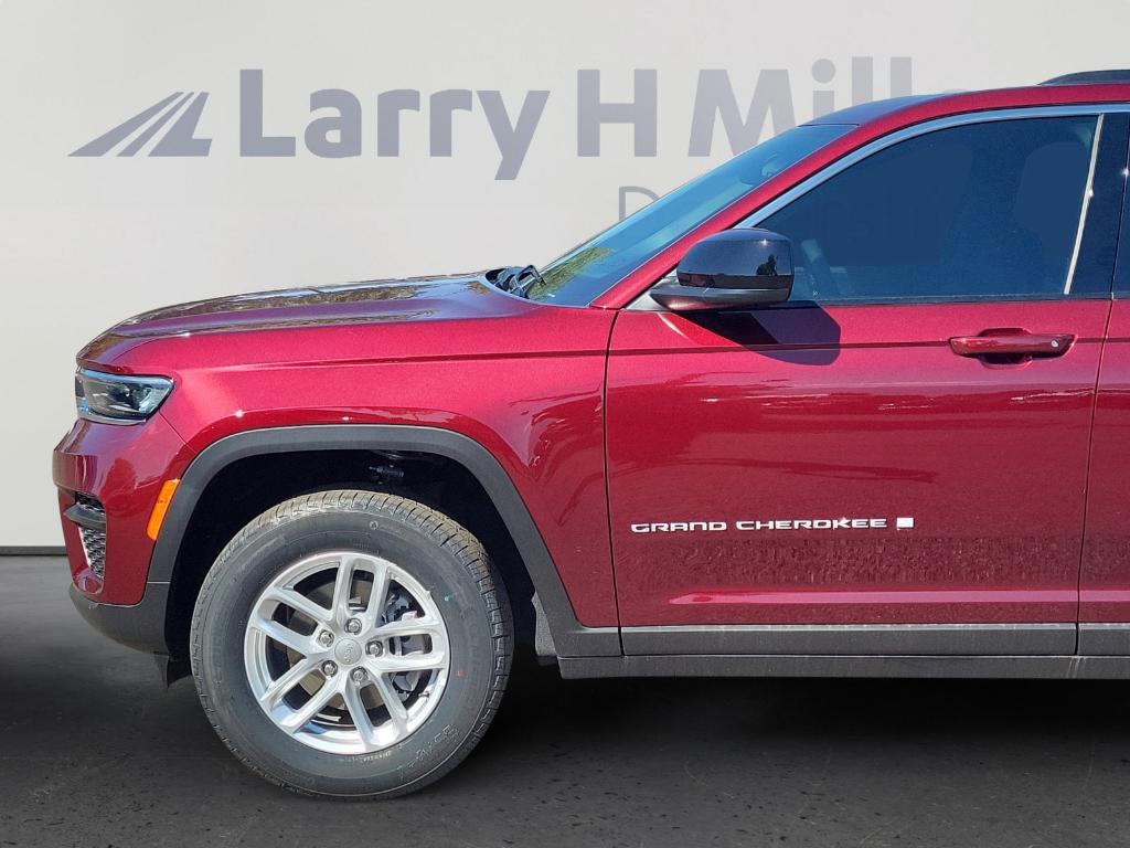new 2025 Jeep Grand Cherokee car, priced at $38,416