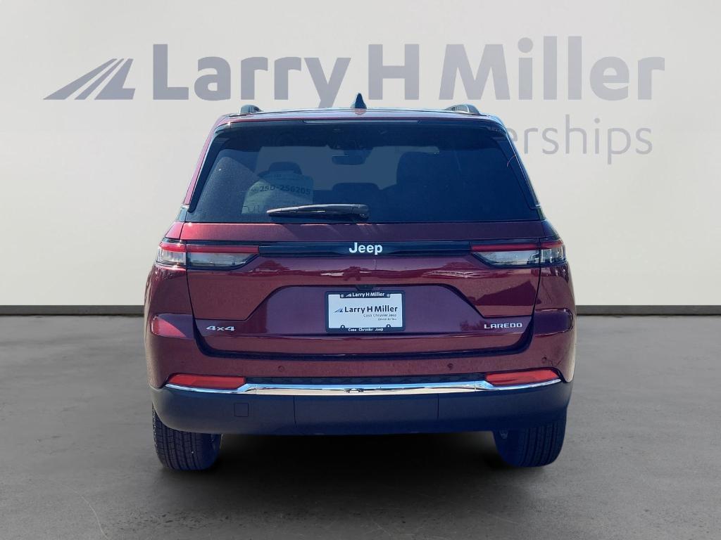 new 2025 Jeep Grand Cherokee car, priced at $38,416