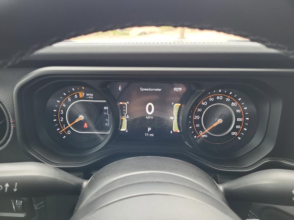 new 2025 Jeep Gladiator car, priced at $52,686