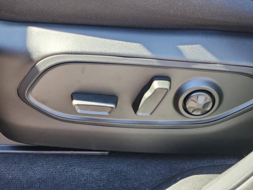 new 2025 Jeep Grand Cherokee L car, priced at $41,366