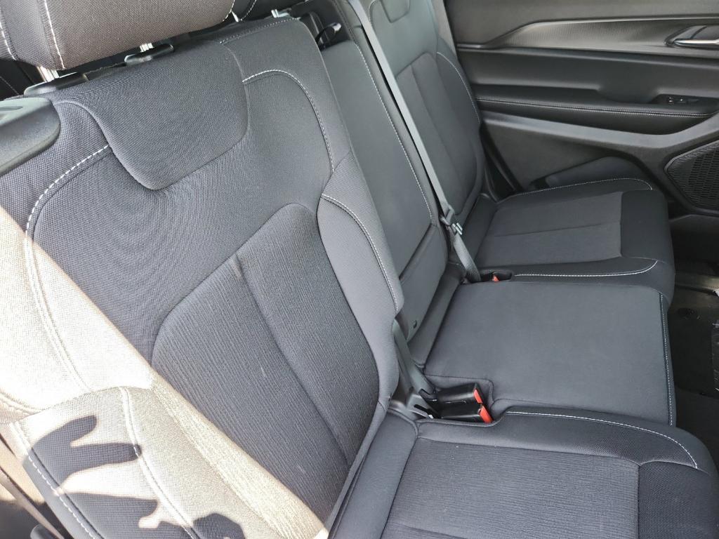 new 2025 Jeep Grand Cherokee L car, priced at $41,366