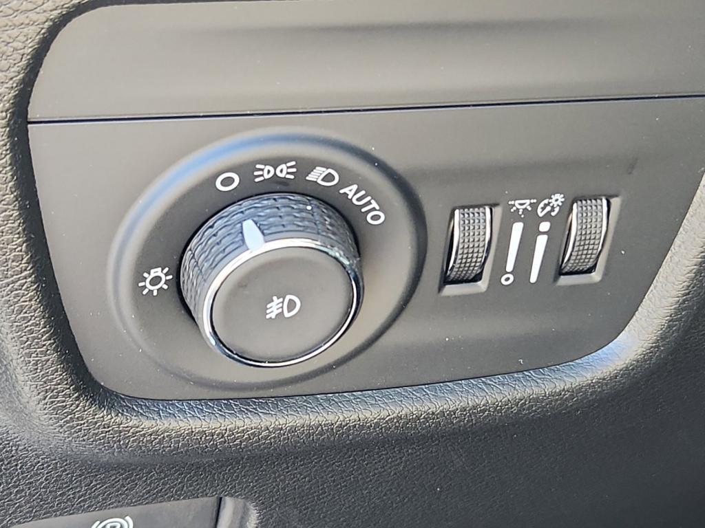 new 2025 Jeep Grand Cherokee L car, priced at $46,811