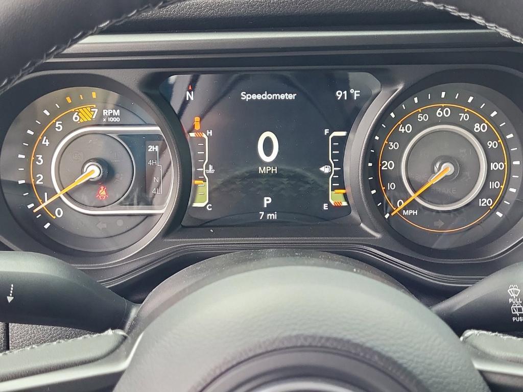 new 2025 Jeep Wrangler car, priced at $45,836