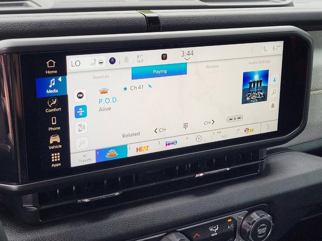 new 2025 Jeep Wrangler car, priced at $45,836