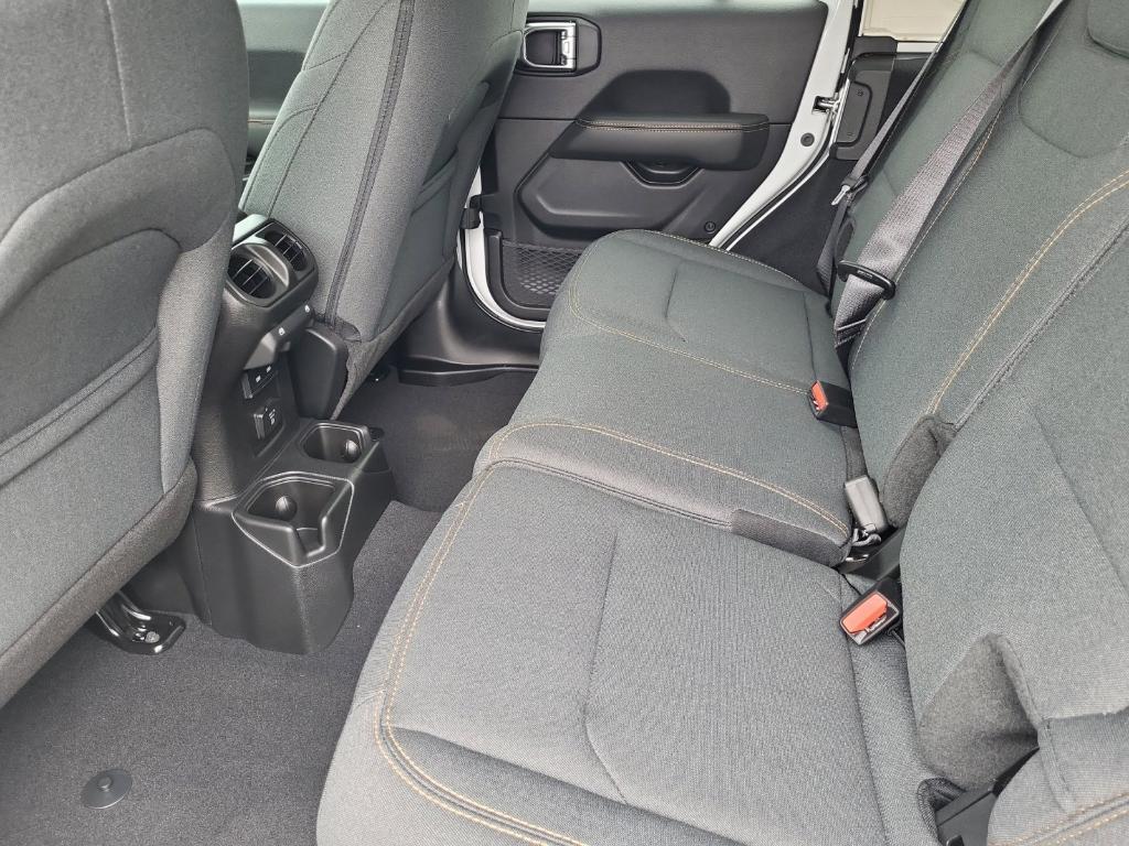 new 2025 Jeep Wrangler car, priced at $53,206