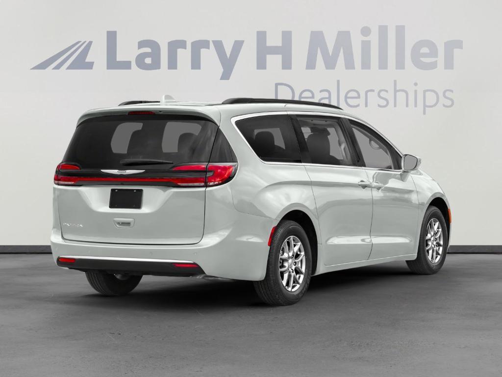 used 2021 Chrysler Pacifica car, priced at $24,995