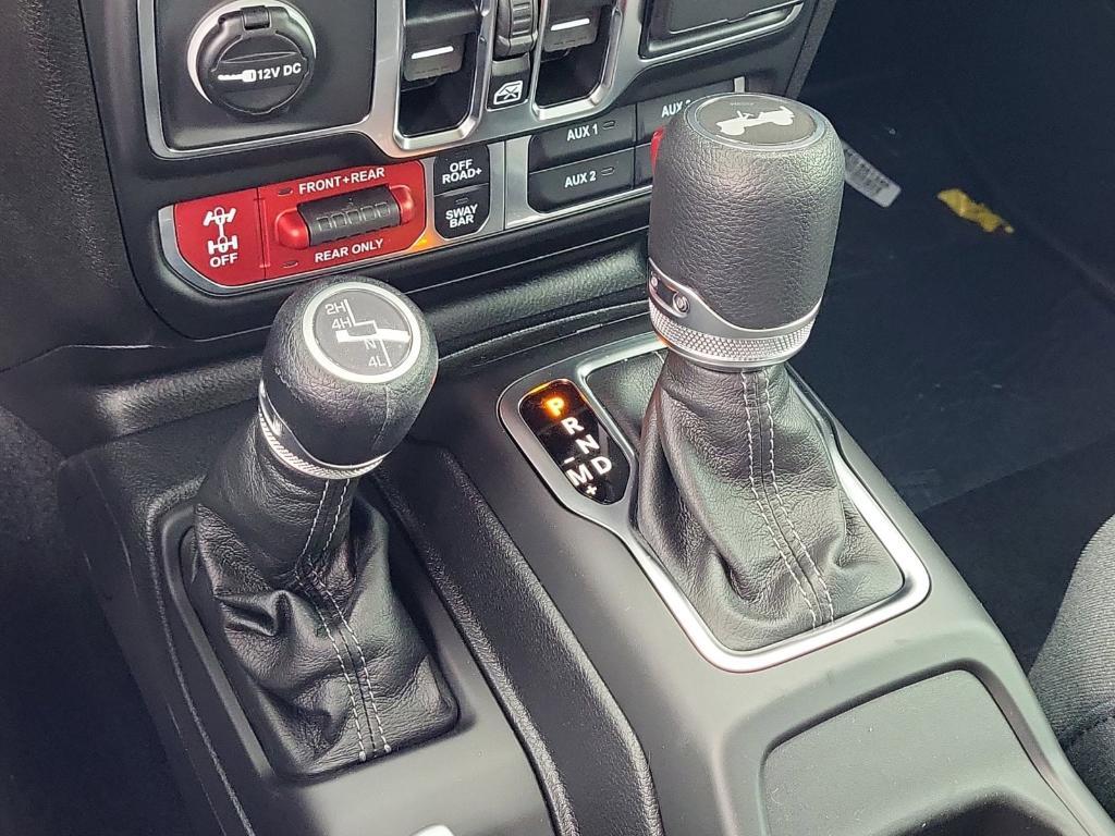 new 2025 Jeep Wrangler car, priced at $58,091