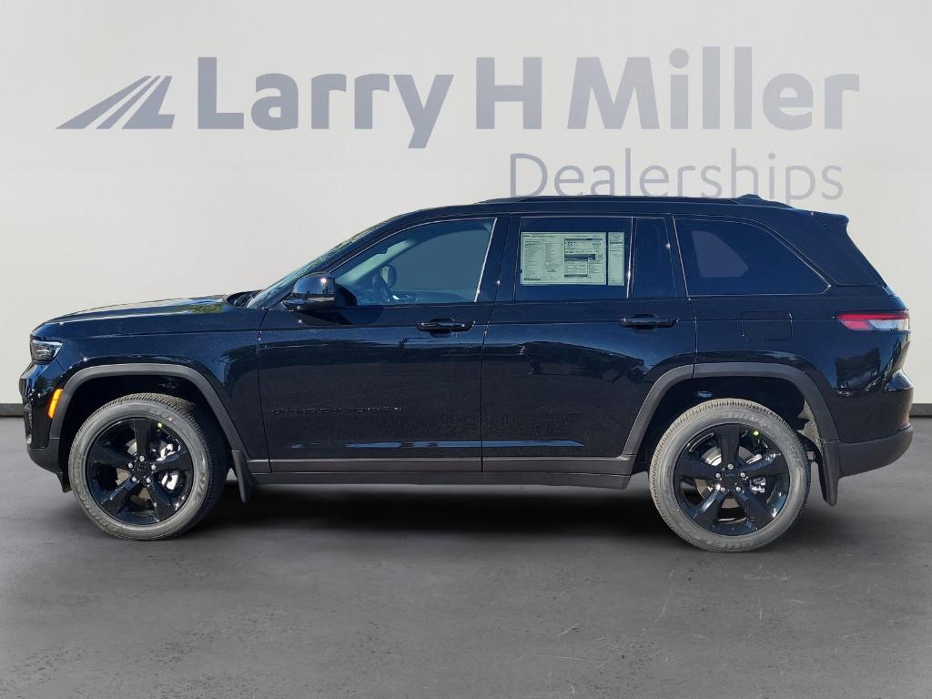 new 2025 Jeep Grand Cherokee car, priced at $44,341