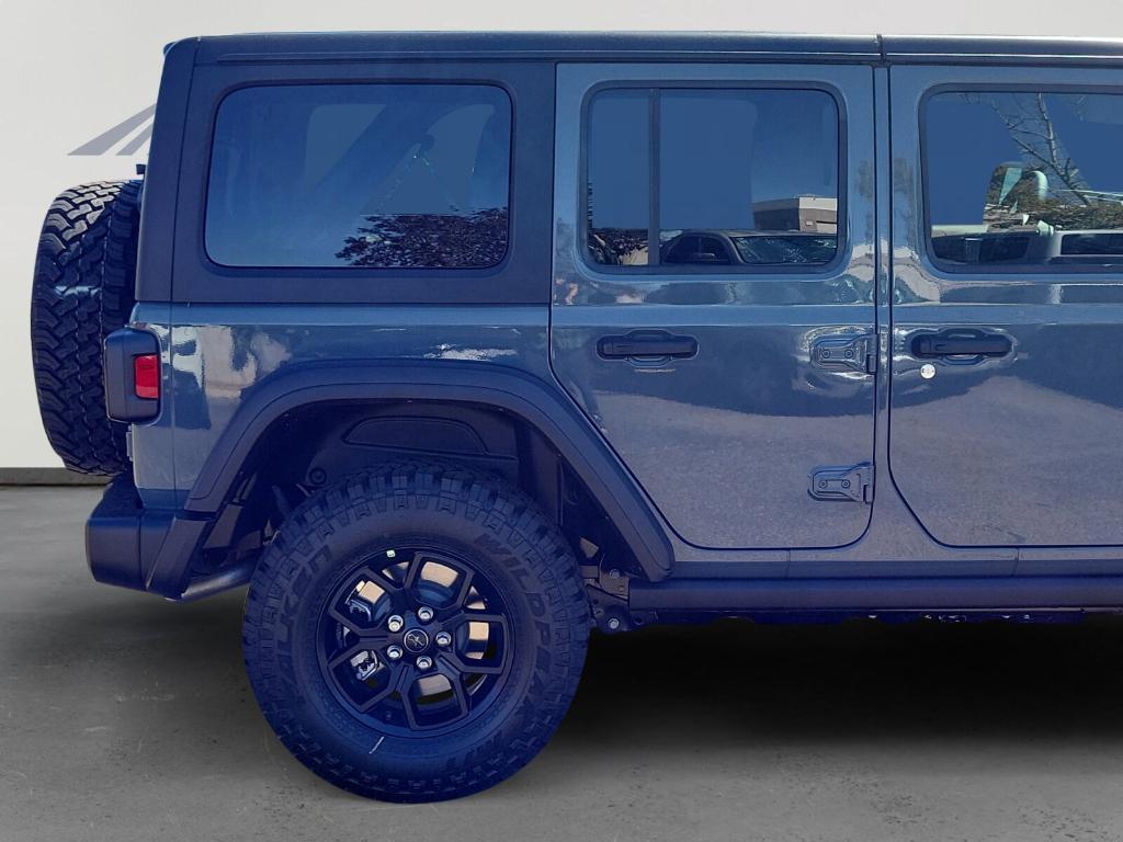 new 2025 Jeep Wrangler car, priced at $46,371