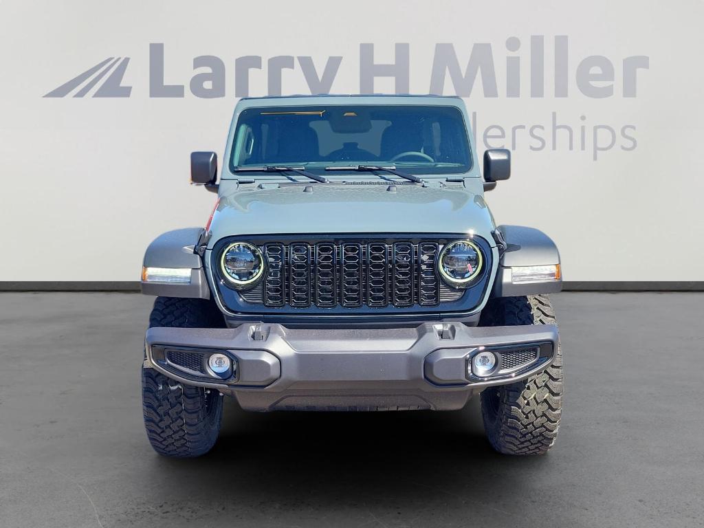 new 2025 Jeep Wrangler car, priced at $46,371