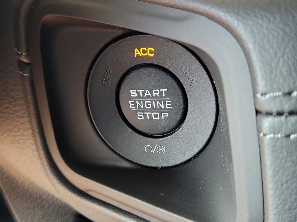 new 2025 Jeep Wrangler car, priced at $100,881