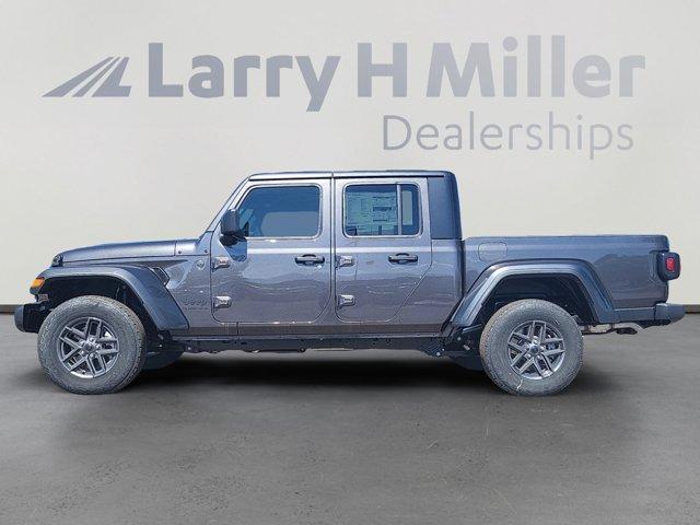 new 2025 Jeep Gladiator car, priced at $47,114