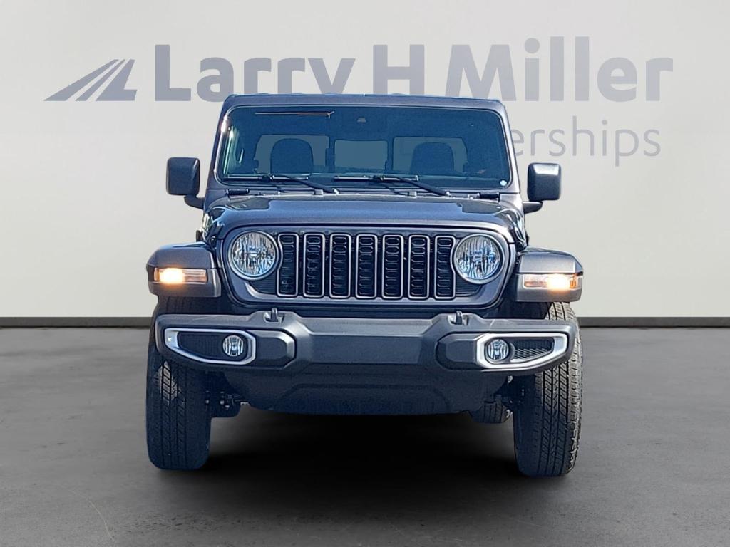 new 2025 Jeep Gladiator car, priced at $47,741