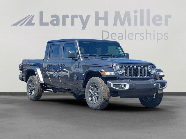 new 2025 Jeep Gladiator car, priced at $47,114