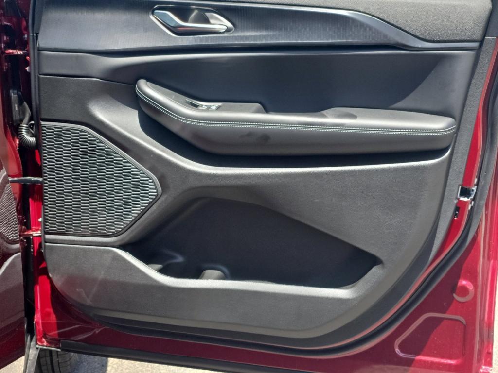 new 2025 Jeep Grand Cherokee L car, priced at $42,368