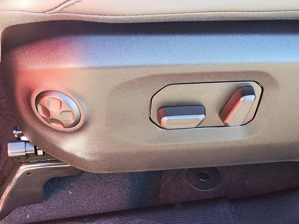 new 2025 Jeep Gladiator car, priced at $57,211