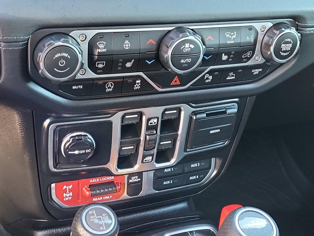 new 2025 Jeep Gladiator car, priced at $57,211