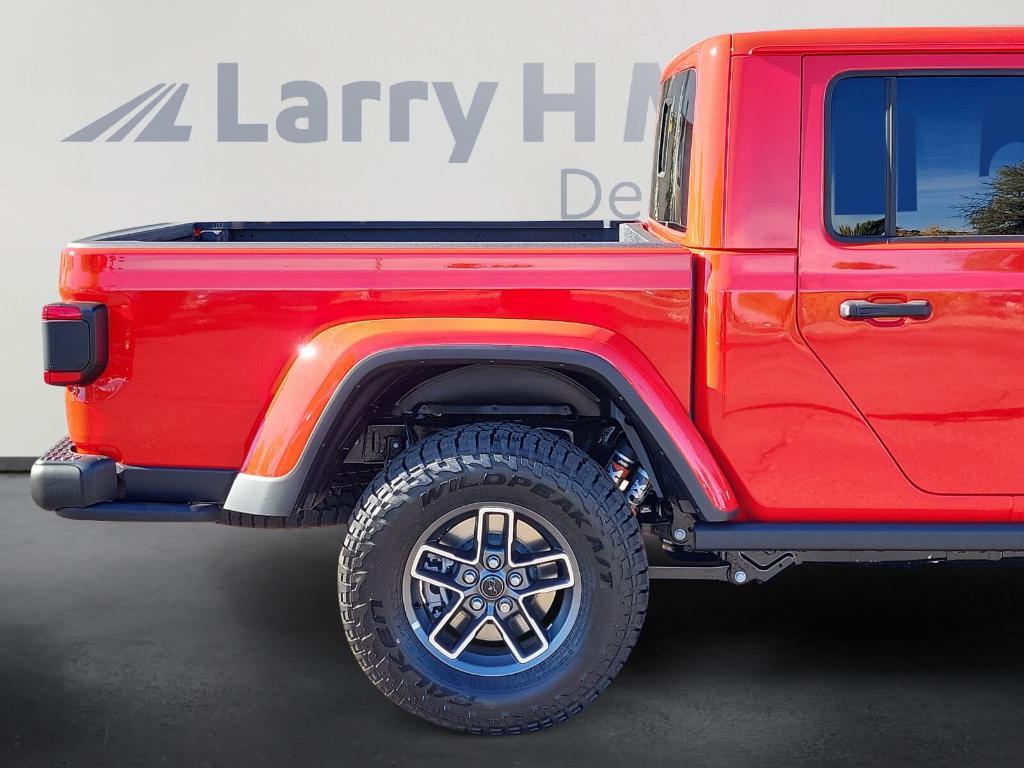 new 2025 Jeep Gladiator car, priced at $57,211