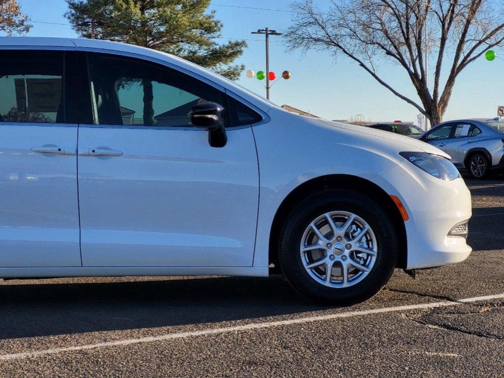 new 2025 Chrysler Voyager car, priced at $40,859