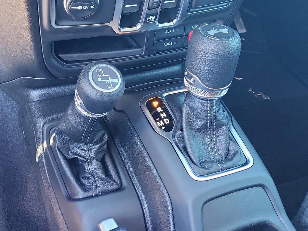 new 2025 Jeep Wrangler car, priced at $45,836