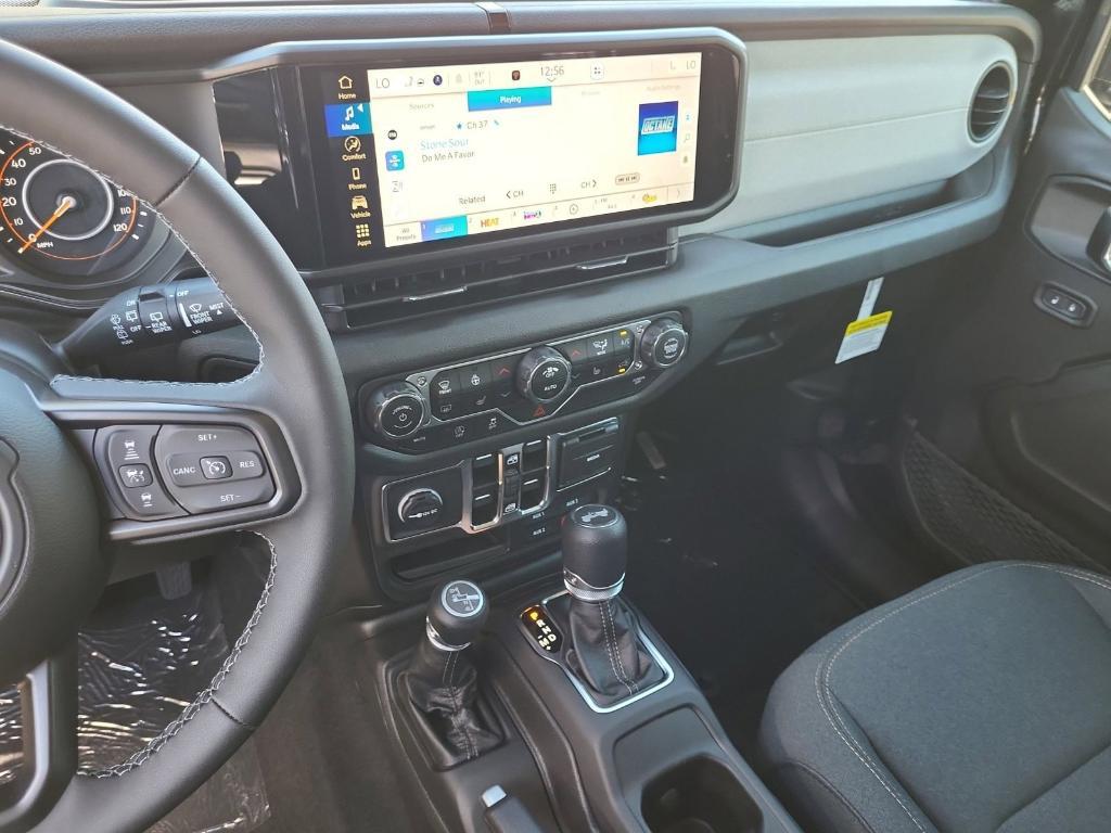 new 2025 Jeep Wrangler car, priced at $45,836