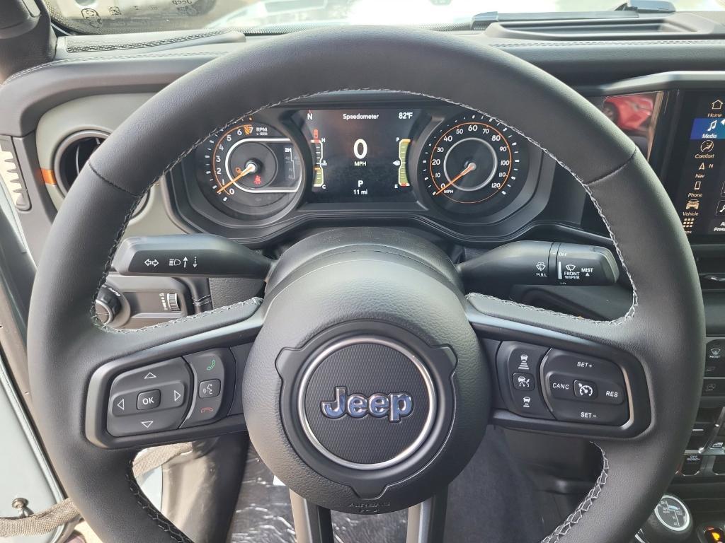 new 2025 Jeep Gladiator car, priced at $57,211