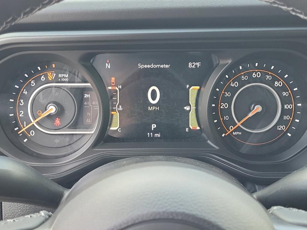 new 2025 Jeep Gladiator car, priced at $57,211