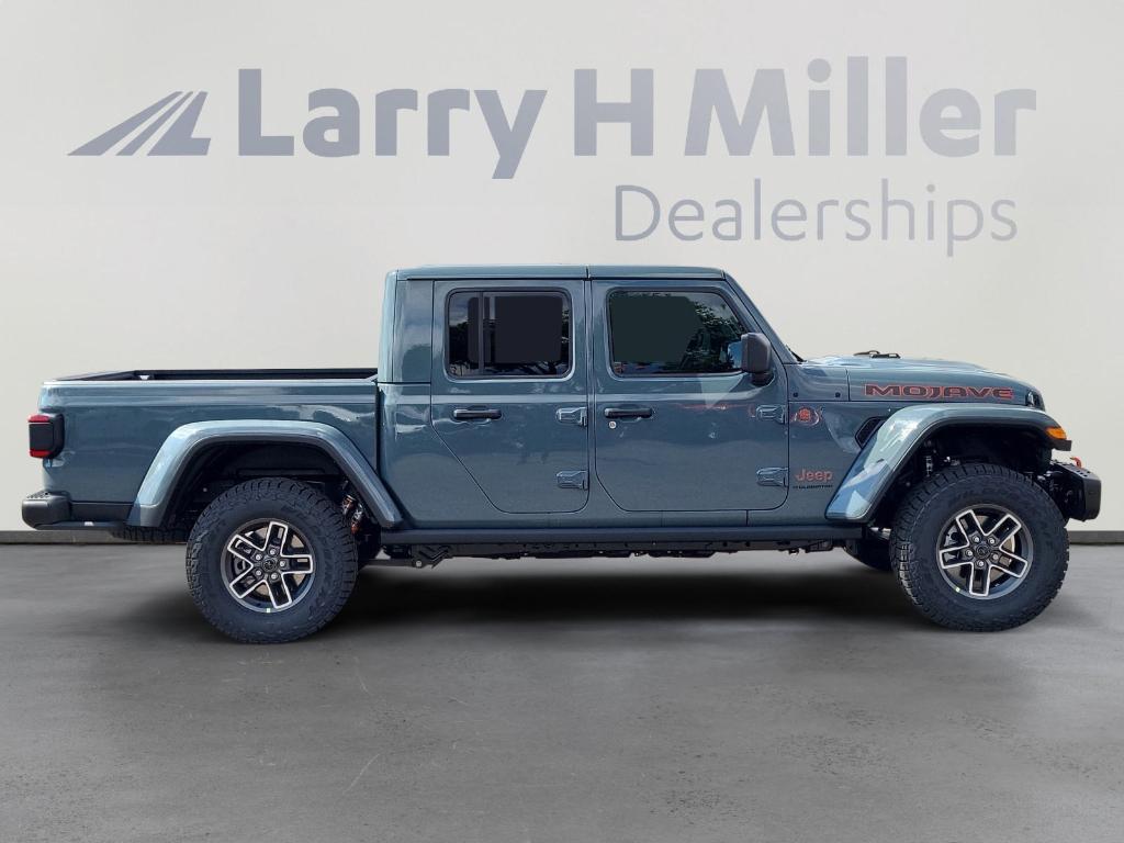 new 2025 Jeep Gladiator car, priced at $57,211