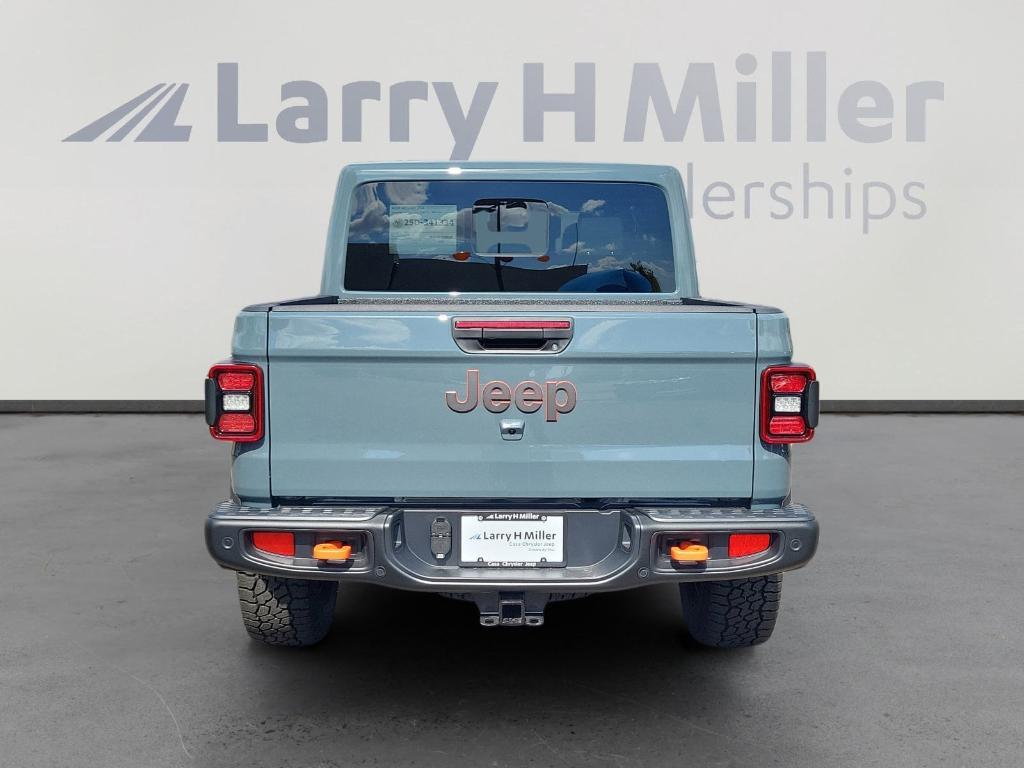 new 2025 Jeep Gladiator car, priced at $57,211