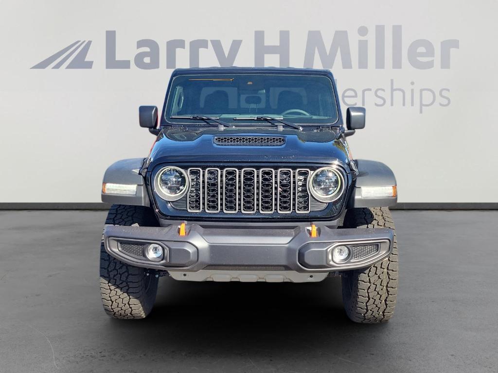 new 2025 Jeep Gladiator car, priced at $50,101